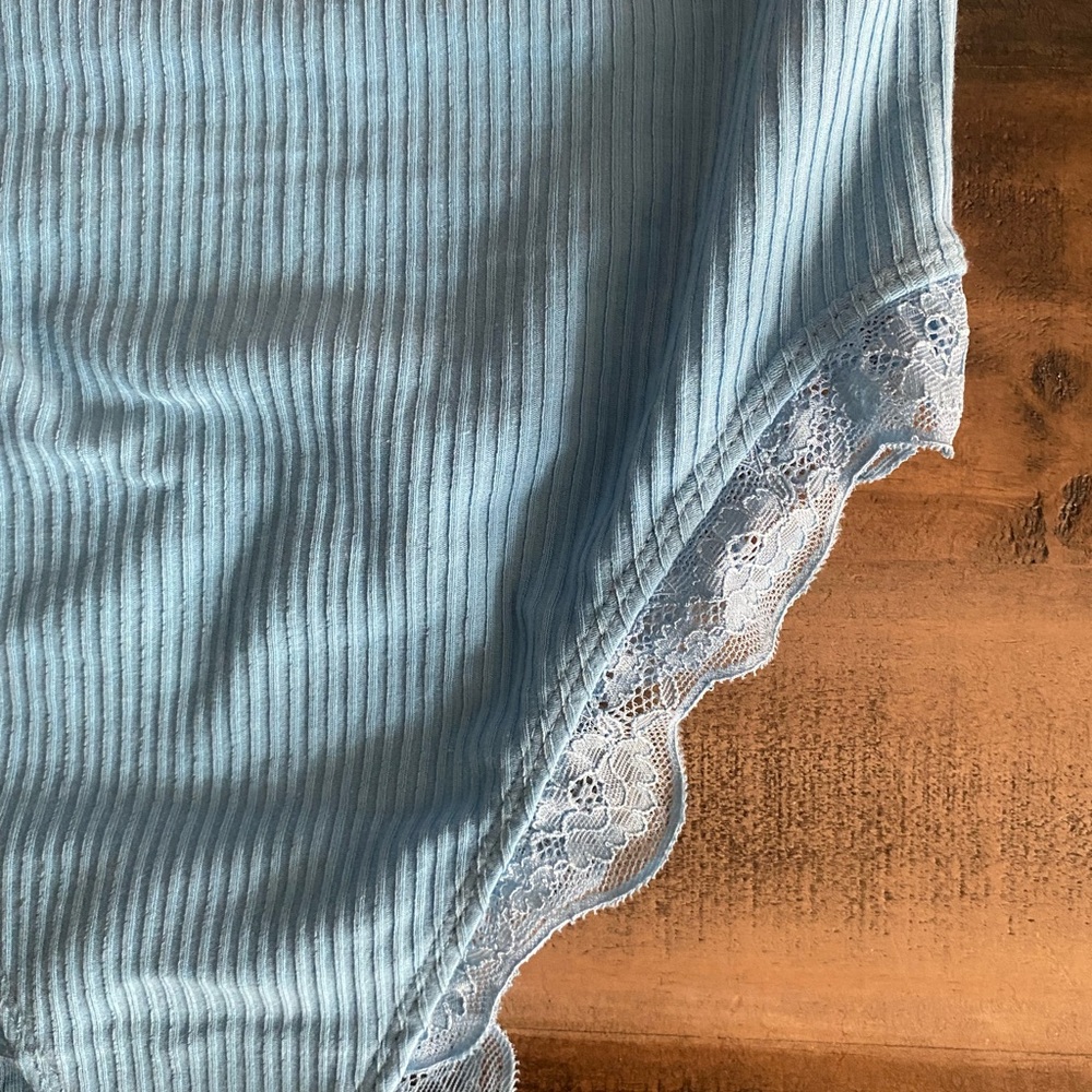 NWOT Free People Lace Trim Bodysuit - Picture 8 of 12